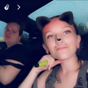 Meet your Posher, Cassandra